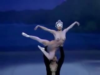 Lakuriq aziatike ballet
