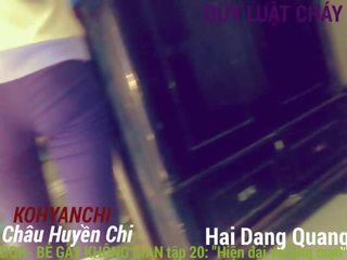 Тийн приятелка pham vu linh ngoc срамежлив пикаещ hai dang quang училище chau huyen chi курва