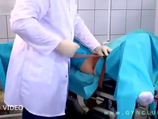 Nxehtë në trot surgeon performs gyno provim, falas e pisët film 71 | xhamster