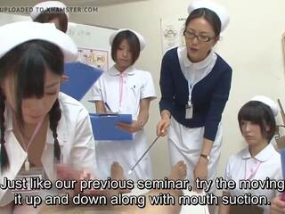 Jav medmāsas apģērbta sievete kails vīrietis handjob minēts demonstration subtitriem