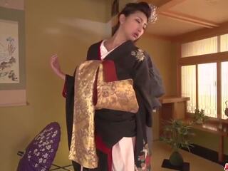 MILF Takes Down Her Kimono for a Big Dick: Free HD sex movie 9f