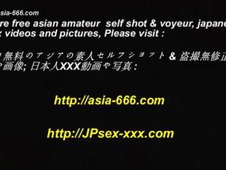 Japanese babe action vid