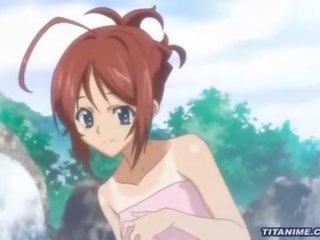 Rödhårig hentai flicka blir fondled på henne sensational bad