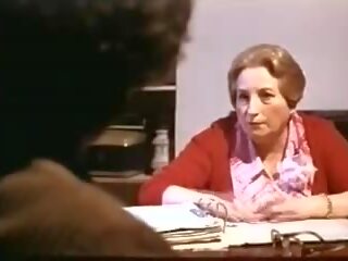 Au pensionat 1979: 免費 葡萄收穫期 成人 電影 mov 2f